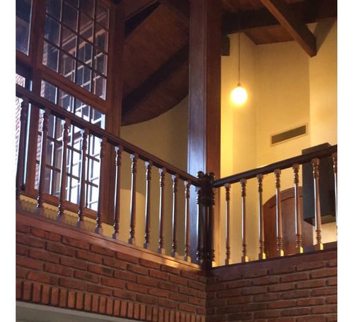Espectacular Residencia En Rivera! Unica En Su Estilo!!