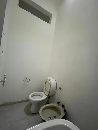 Casa En Alquiler Con Dos Dormitorios En Bernal