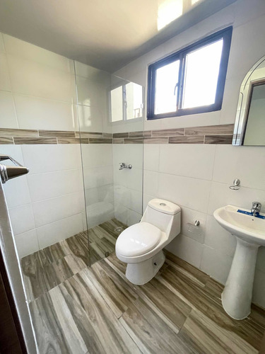 Imagen 6 de 11 de Apartamento En Alquiler En La Avenida Ecológica 3h 2b