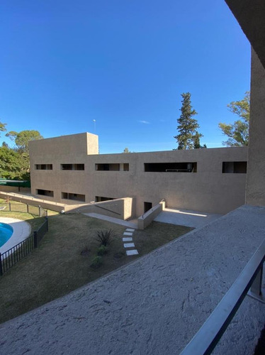 Imagen 15 de 20 de Dpto North Green - Villa Allende Golf