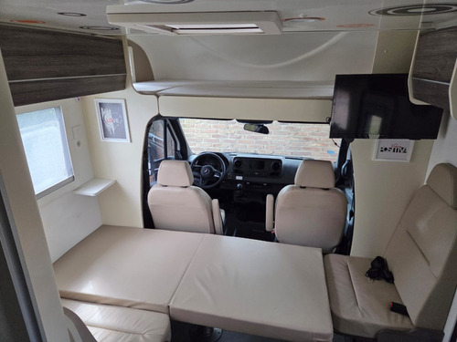 Motorhome M. B. Sprinter 516. Royal Home. Equipamiento Full