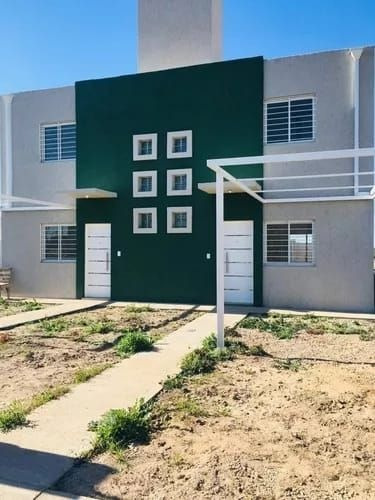 Dúplex De 2 Dorm. Housing En En Valle Cercano. Apto Credito Bancor. Usd 70.000