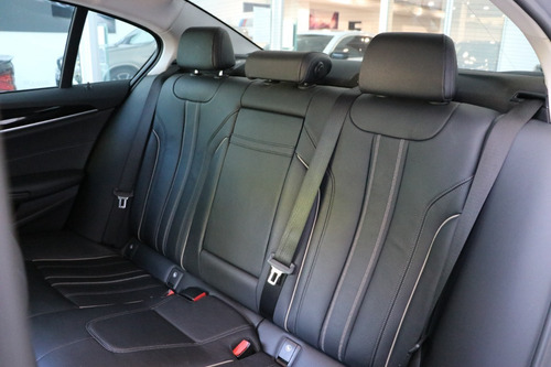 Imagen 19 de 19 de Bmw 530i Sportline