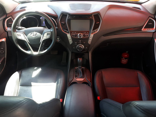 Hyundai Santa Fé 3.3 Mpfi 4x4 V6 270cv Gasolina 4p