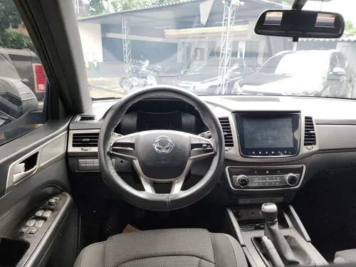 Ssangyong Rexton Sport