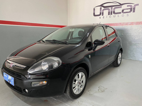 Imagem 1 de 11 de Fiat Punto 1.4 Attractive 8v Flex 4p Manual
