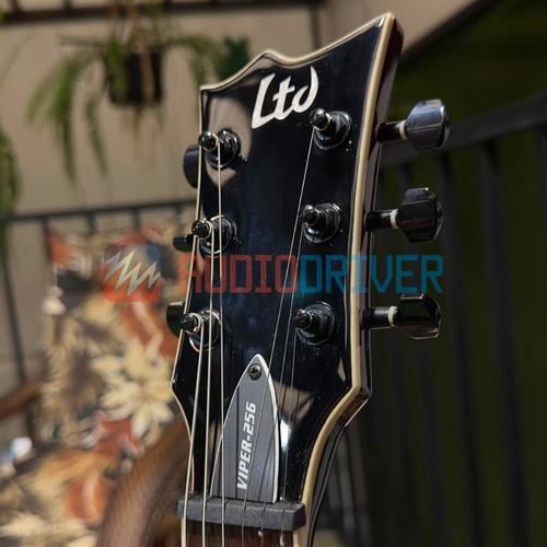 Guitarra Sg Esp Ltd Viper-256 See Thru Black Cherry
