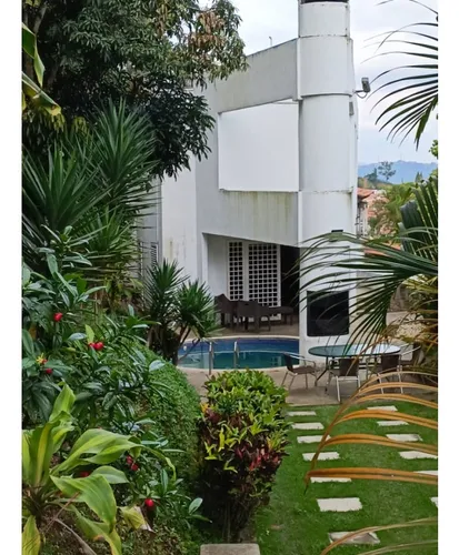 Venta Casa En Alto Prado