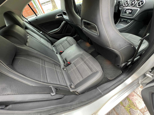 Imagen 15 de 22 de Mercedes-benz Clase A 1.6 A 200 At Urban B.efficiency 156cv