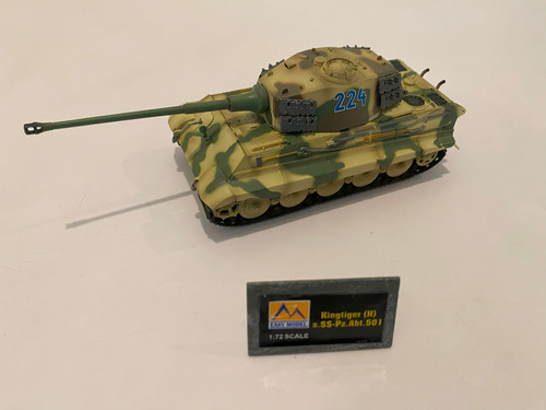 Modelo Pintado Y Ensamblado 1/72 Kingtiger Easymodel  #36294