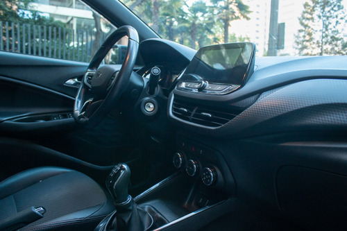 Chevrolet Onix Turbo 1.0 Rs Mt