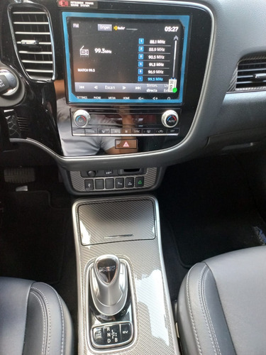 Imagen 9 de 15 de Mitsubishi Outlander Limited Phve 2021