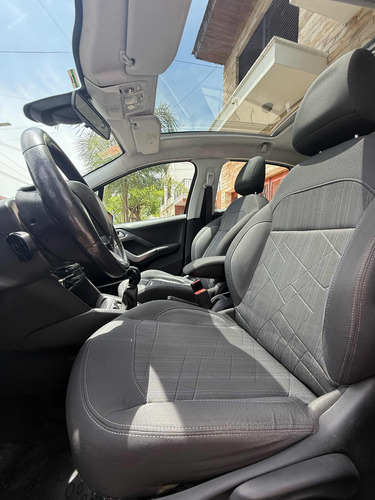 Peugeot 208 1.6 Feline