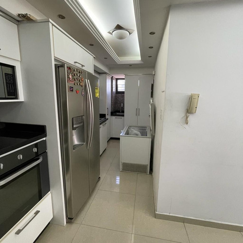 Imagen 2 de 16 de Apartamento En Venta Urb Loira El Paraiso