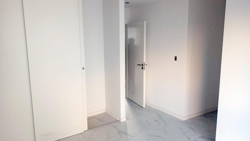 Imagen 7 de 17 de Departamentos En Venta Ramos Mejía 3 A. Suite Vestidor Coch