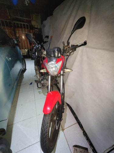 Moto Andando Y Al Día Sin Partes Ni Multas Detalles Minimos