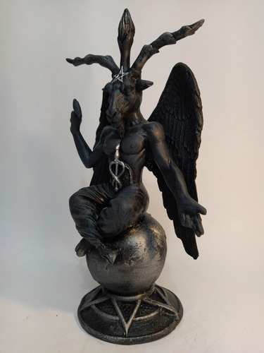 Baphomet Estatua Em Resina 26 Cm