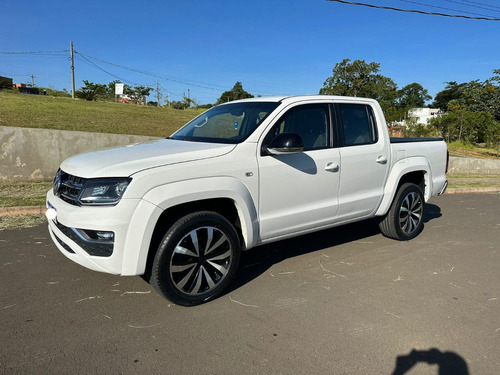 Volkswagen Amarok 3.0 Highline Cab. Dupla V6 4x4 Aut. 4p