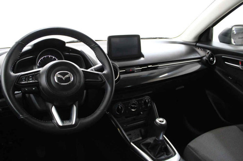 Imagen 11 de 15 de Mazda Mazda 2 2019 4 Cilindros