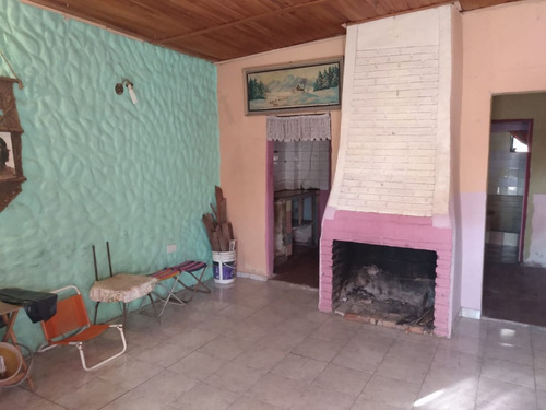Imagen 4 de 4 de Venta De Casa 2 Dormitorios A Refaccionar En City Bell
