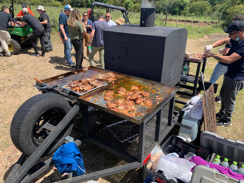 Imagen 7 de 14 de Trailer Horno A Leña