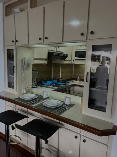 Imagen 15 de 18 de Apartamento En Las Mercedes, En Alquiler Por Día.