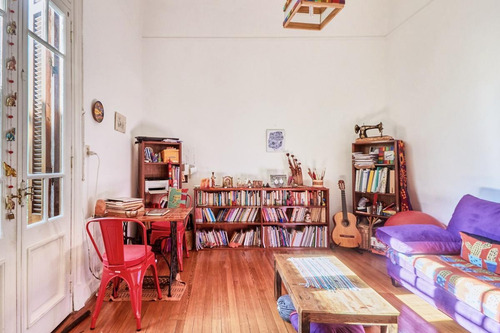 Imagen 7 de 19 de Ph 1 Dormitorio / 2 Ambientes Que Se Pueden Agrandar Con Patio En Almagro.