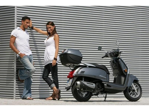 Imagen 8 de 10 de Moto Scooter Kymco Like 200i 0km Automática Urquiza Motos