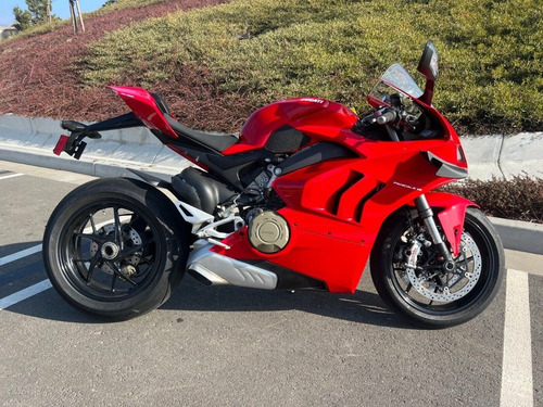 Imagen 2 de 4 de 2021 Ducati Panigale V4