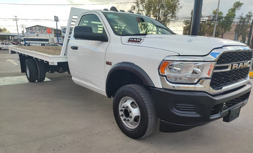 RAM 4000 5.7 Chasis Cabina P 4x2 Mt