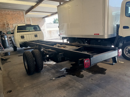 RAM 4000 5.7 Chasis Cabina Pl 4x2 Mt
