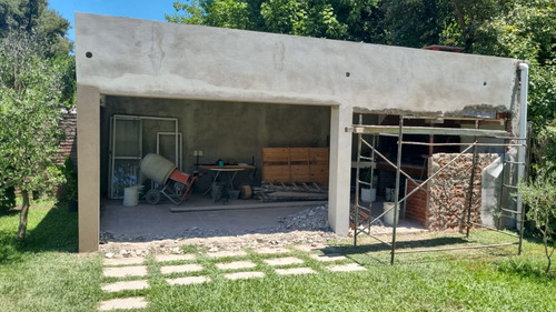 Quinta En Lezica Y Torrezuri