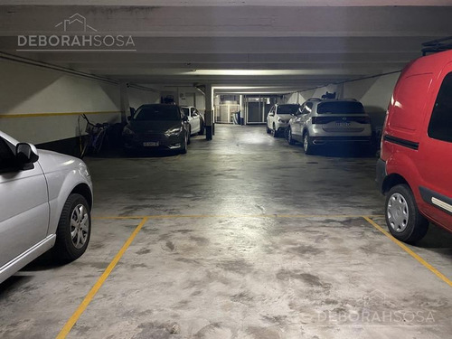 Departamento De 4 Ambientes En Belgrano - Cochera Fija Y Cubierta.