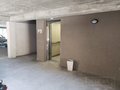 Excelente Oficina De 70 M2 En Alquiler En San Isidro