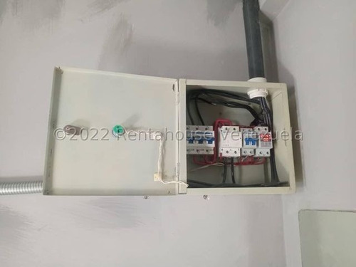 Imagen 8 de 21 de Oficina/consultorio En Venta En Naguanagua Carabobo Rentahouse Mp