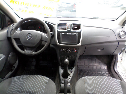 Imagem 8 de 9 de Renault Sandero Authentique 1.0 12v 2018/2019