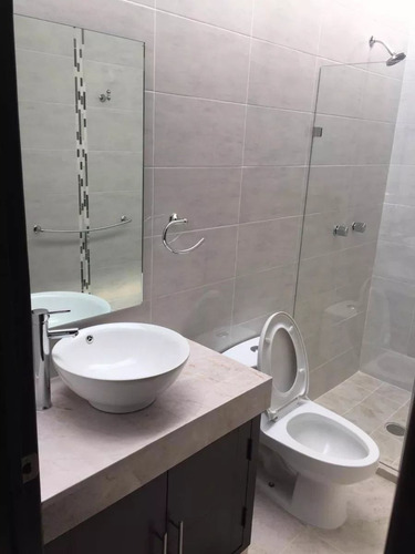 Imagen 11 de 14 de Se Vende Preciosa Residencia En Zibatá, 4 Recamaras, Una En