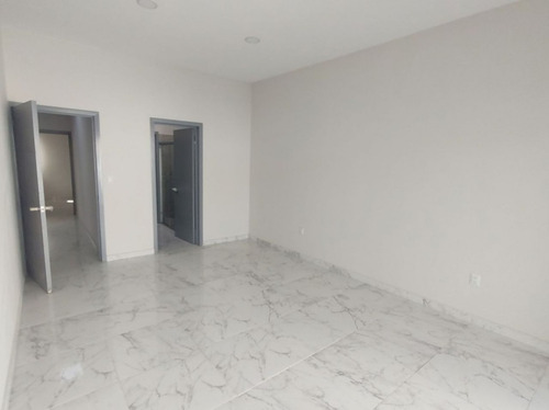 Casa Minimalista En Un Solo Nivel En Venta, En Brisas De Cuernavaca