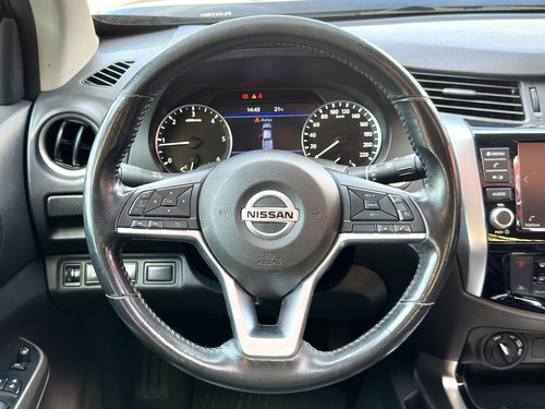 Nissan Frontier 2.3 16V TURBO DIESEL PLATINUM CD 4X4 AUTOMÁTICO