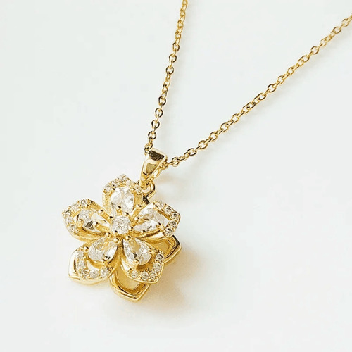 Imagen 5 de 6 de Collar Mujer Dije Flor Giratorio Cristales Dorado Acero Inox