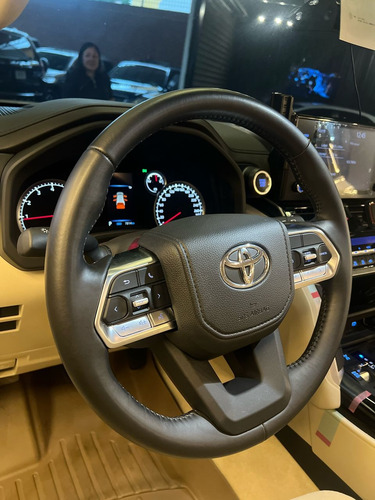 Toyota Land Cruiser Lc300 2024