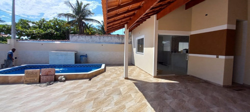 Imagem 19 de 25 de Casa Com Piscina, Área Gourmet Com Churrasqueira, No Bairro Bopiranga Em Itanhaém, Aceita Financiamento Bancário