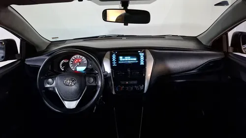 Toyota Yaris 1.5 SEDAN CORE AUTO