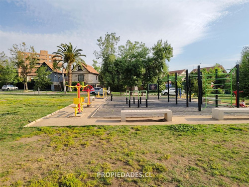 Depto En Venta De 4 Dorm. En Lo Barnechea, Cerca Arrayan