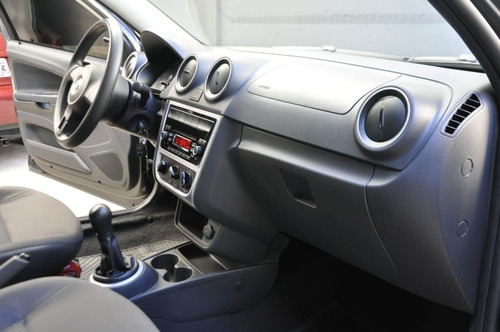 Volkswagen Voyage Trendline Con Agregados