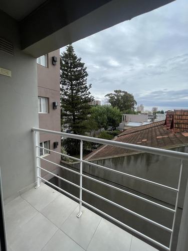 1 D - Cocina Separada - Balcon -