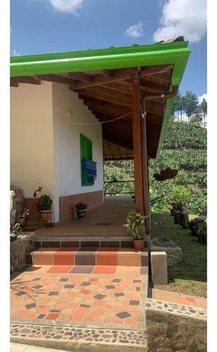 Vendo Casa Con Estilo Rquitectónica En Jardín Antioquia En Unidad