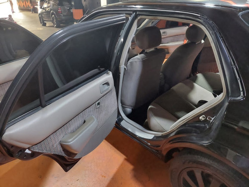 Imagen 2 de 13 de Toyota Corolla