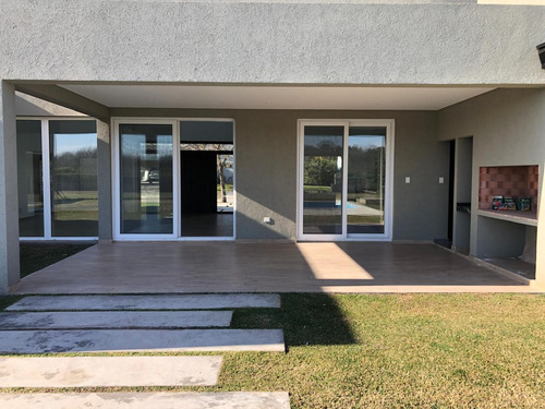 Venta/alquiler Casa En La Concepcion- Lujan Bs.as