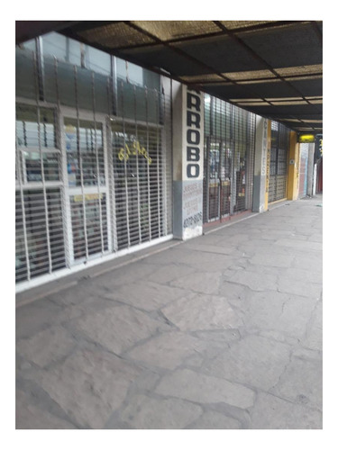 Imagen 2 de 26 de Venta Block De 4 Locales - Espacio Salón Y Casa 3 Ambientes